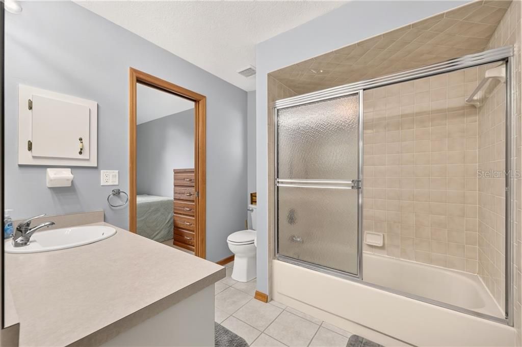 Active With Contract: $295,000 (3 beds, 2 baths, 1763 Square Feet)