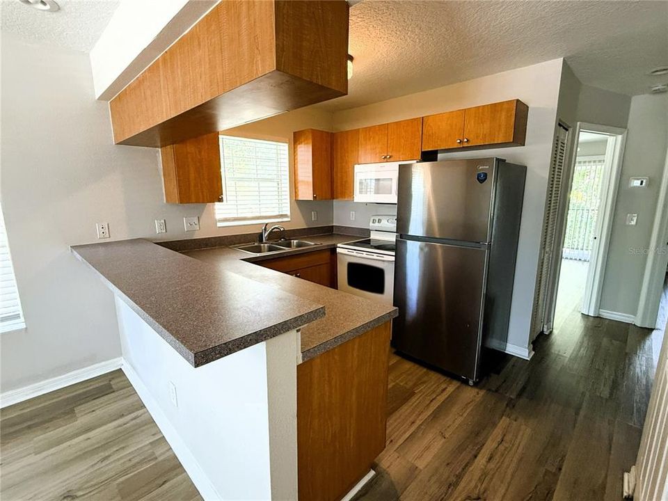 For Rent: $1,849 (2 beds, 1 baths, 800 Square Feet)
