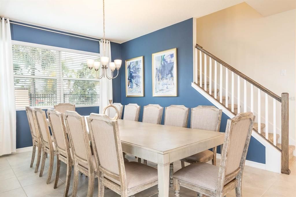 For Sale: $750,000 (9 beds, 6 baths, 4363 Square Feet)