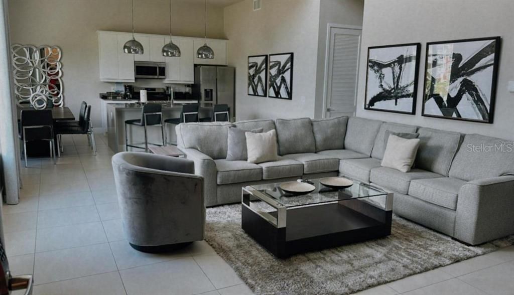 For Rent: $3,500 (5 beds, 4 baths, 2630 Square Feet)