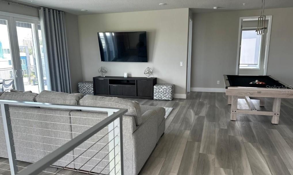 For Rent: $3,500 (5 beds, 4 baths, 2630 Square Feet)