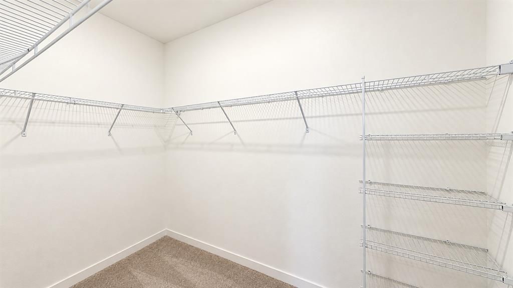 For Rent: $2,450 (4 beds, 3 baths, 2366 Square Feet)