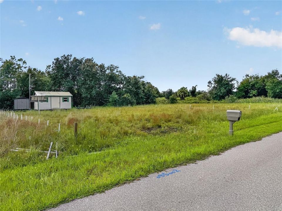 待售: $32,000 (0.22 acres)