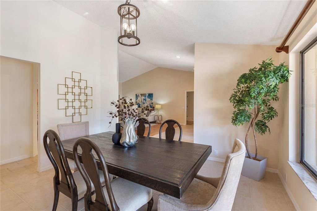 For Sale: $925,000 (4 beds, 2 baths, 2756 Square Feet)