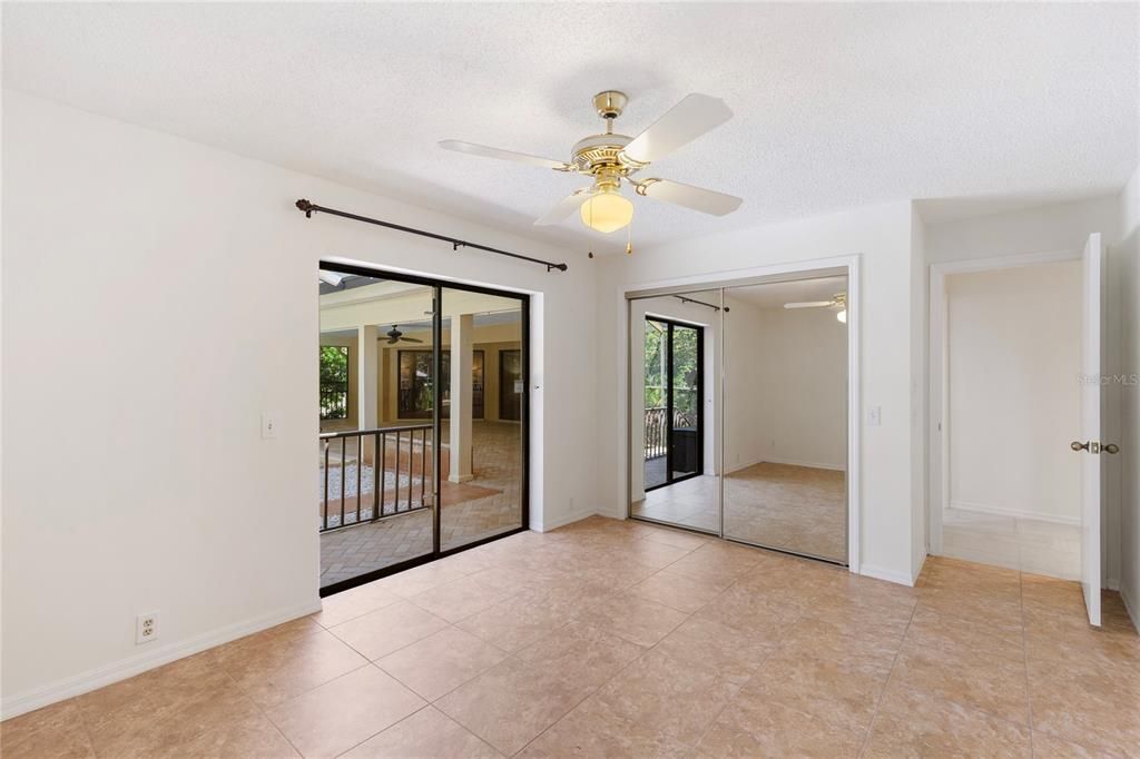 For Sale: $925,000 (4 beds, 2 baths, 2756 Square Feet)