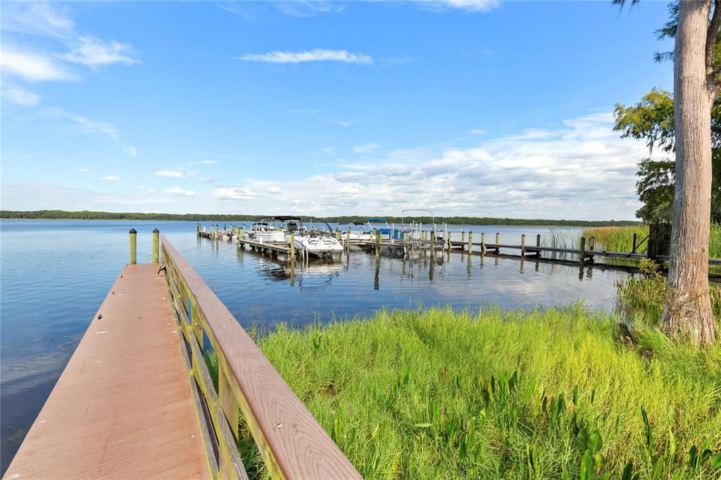 For Sale: $925,000 (4 beds, 2 baths, 2756 Square Feet)