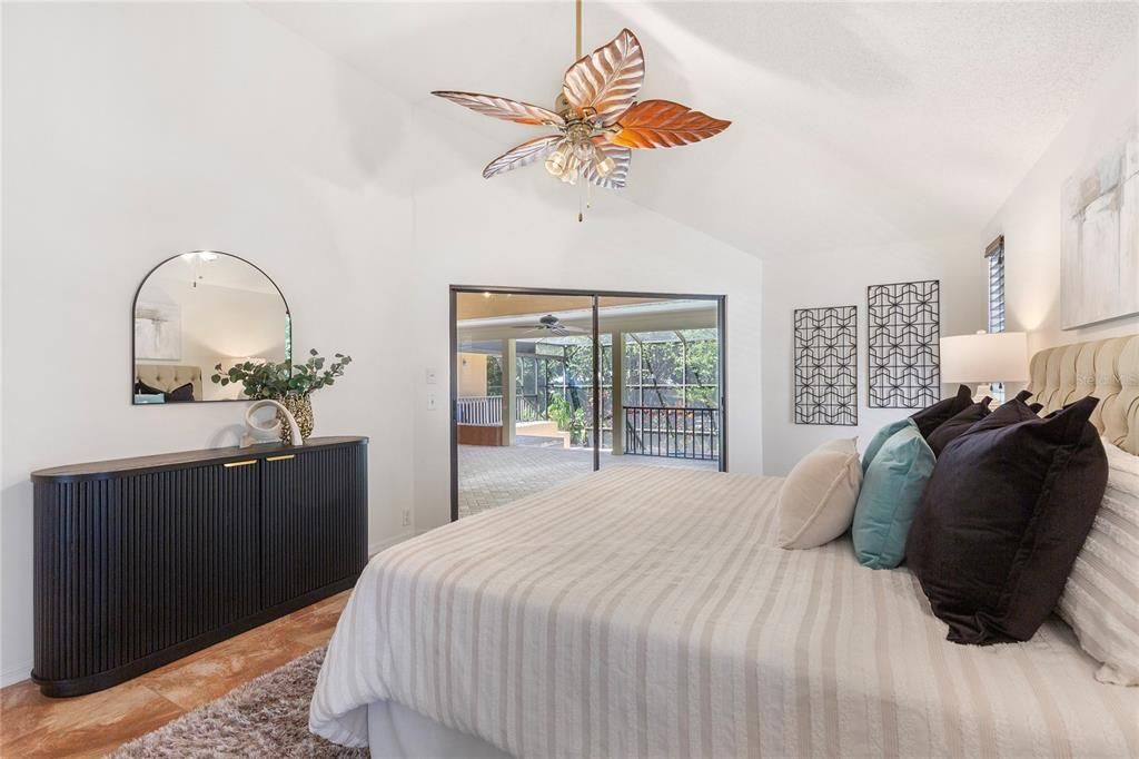 For Sale: $925,000 (4 beds, 2 baths, 2756 Square Feet)
