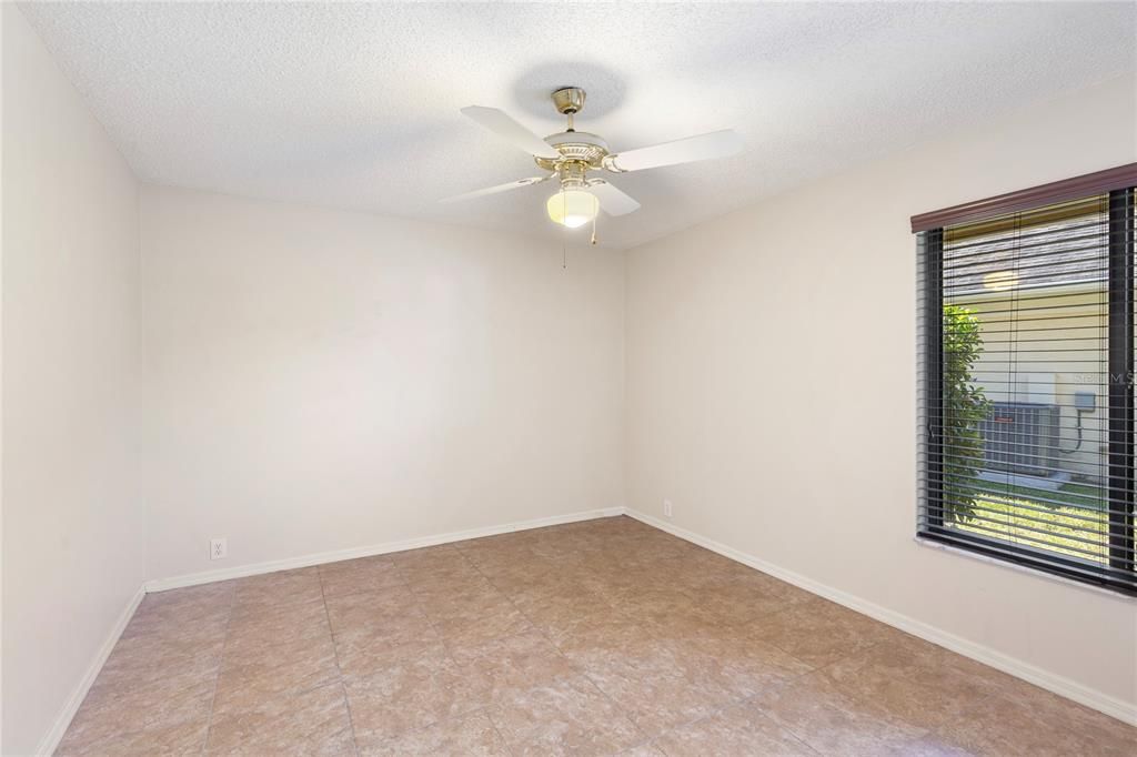 For Sale: $925,000 (4 beds, 2 baths, 2756 Square Feet)