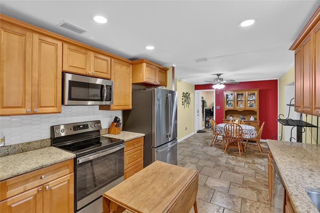 For Sale: $934,900 (3 beds, 2 baths, 1788 Square Feet)