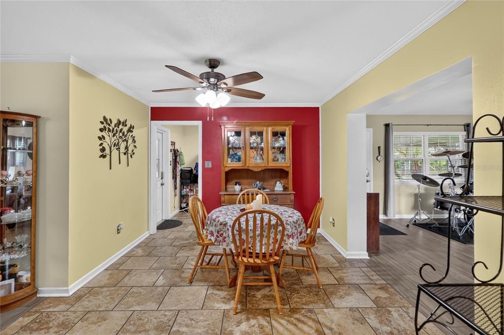 For Sale: $934,900 (3 beds, 2 baths, 1788 Square Feet)