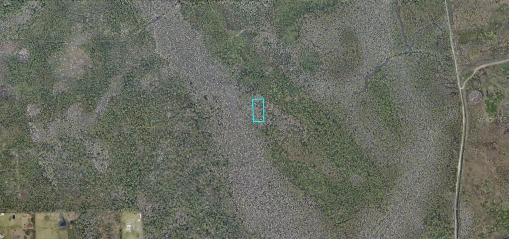 На продажу: $12,000 (1.25 acres)