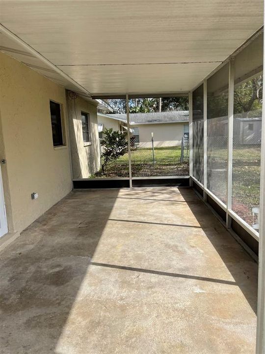 For Rent: $1,995 (2 beds, 2 baths, 1356 Square Feet)