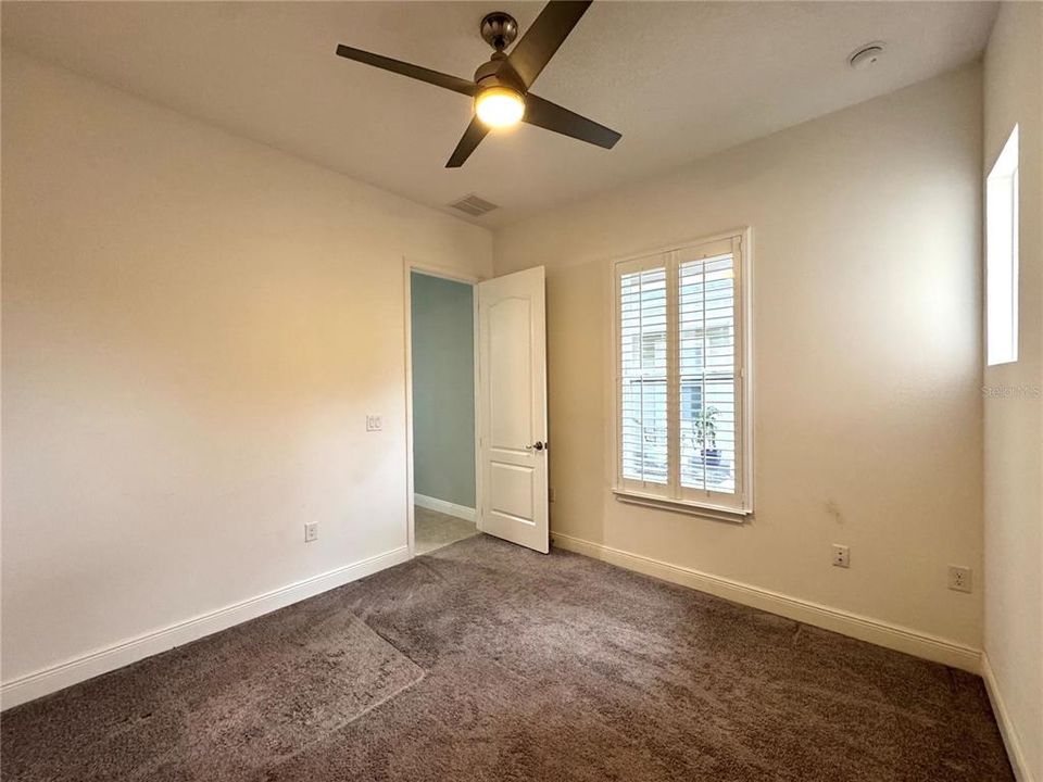 В аренду: $2,099 (2 спален, 2 ванн, 1464 Квадратных фут)