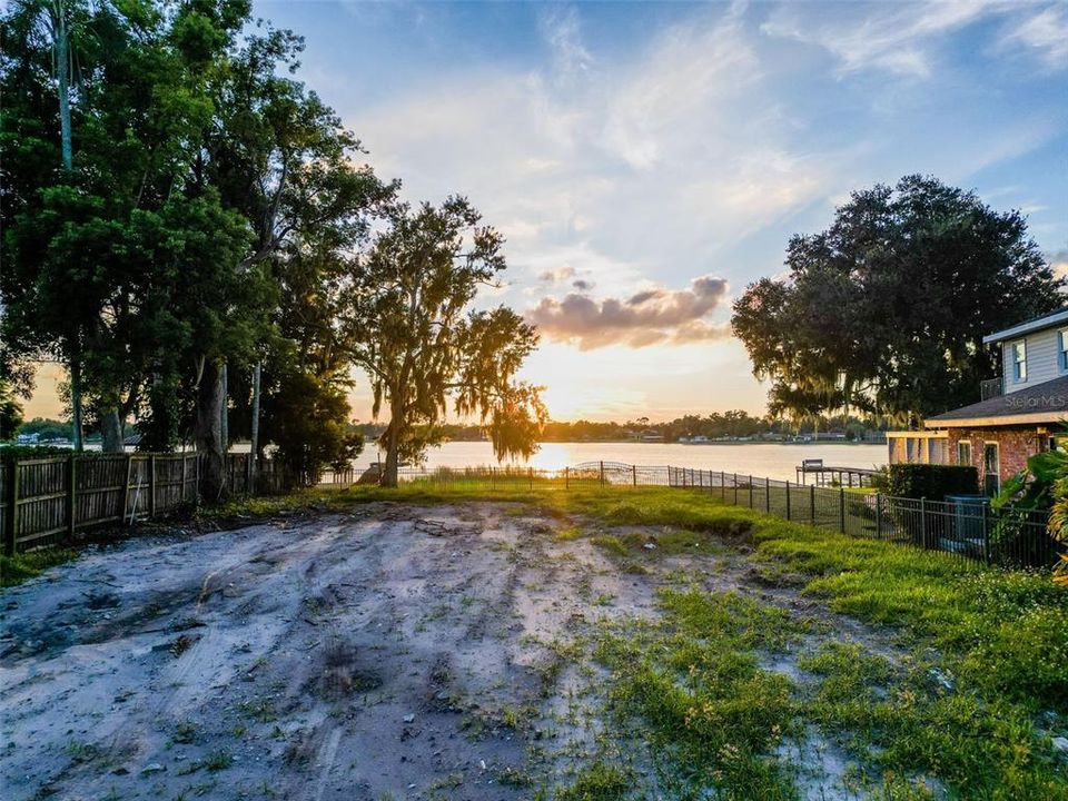 En Venta: $2,199,000 (6 camas, 3 baños, 3483 Pies cuadrados)