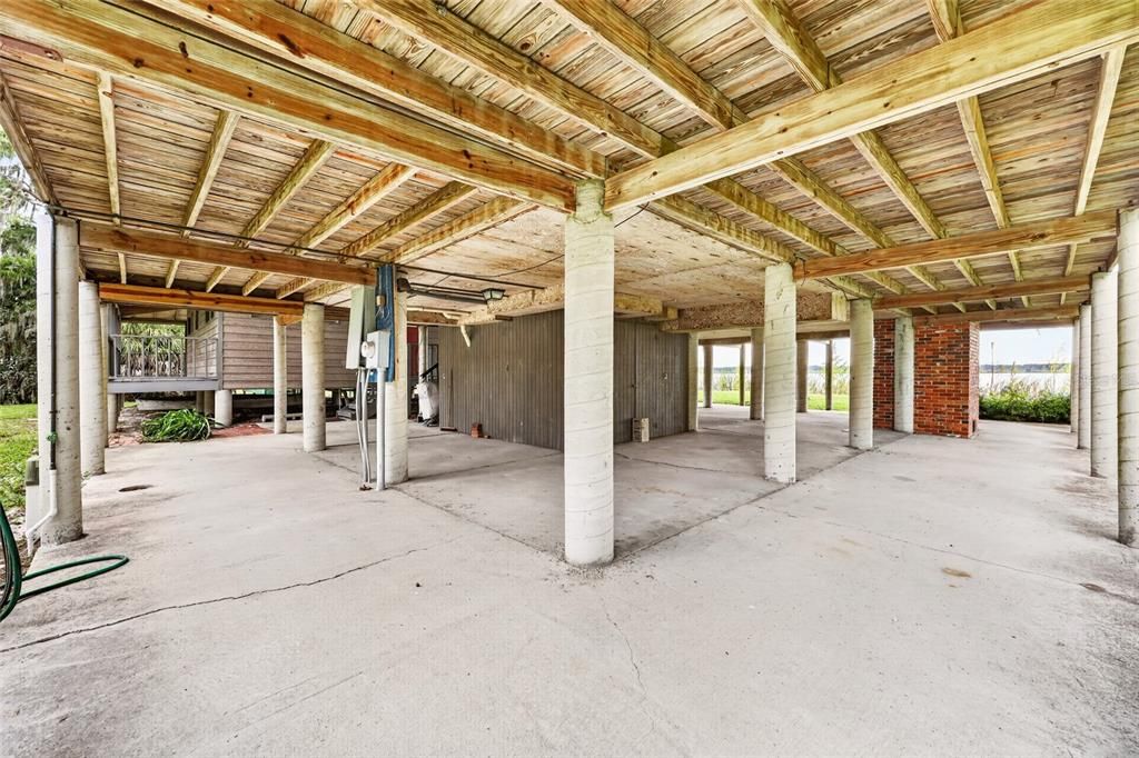 For Sale: $499,900 (4 beds, 3 baths, 1856 Square Feet)