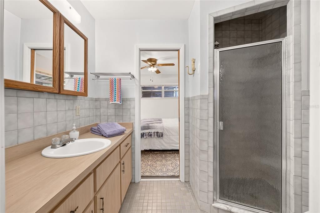 For Sale: $499,900 (4 beds, 3 baths, 1856 Square Feet)