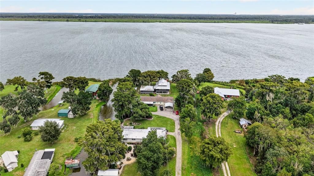 For Sale: $499,900 (4 beds, 3 baths, 1856 Square Feet)