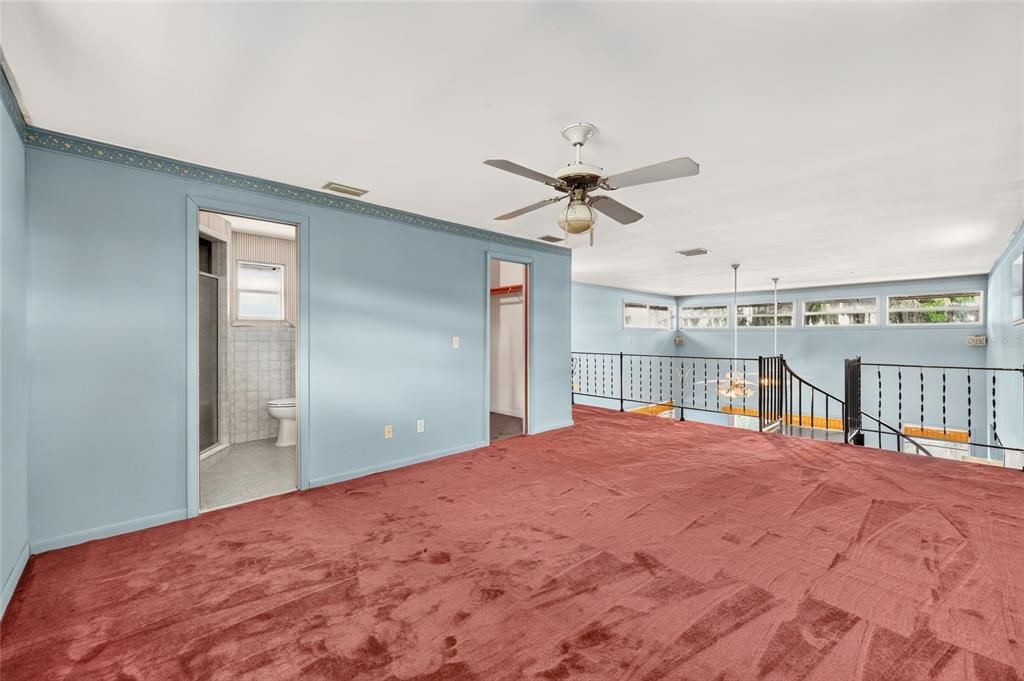 For Sale: $499,900 (4 beds, 3 baths, 1856 Square Feet)