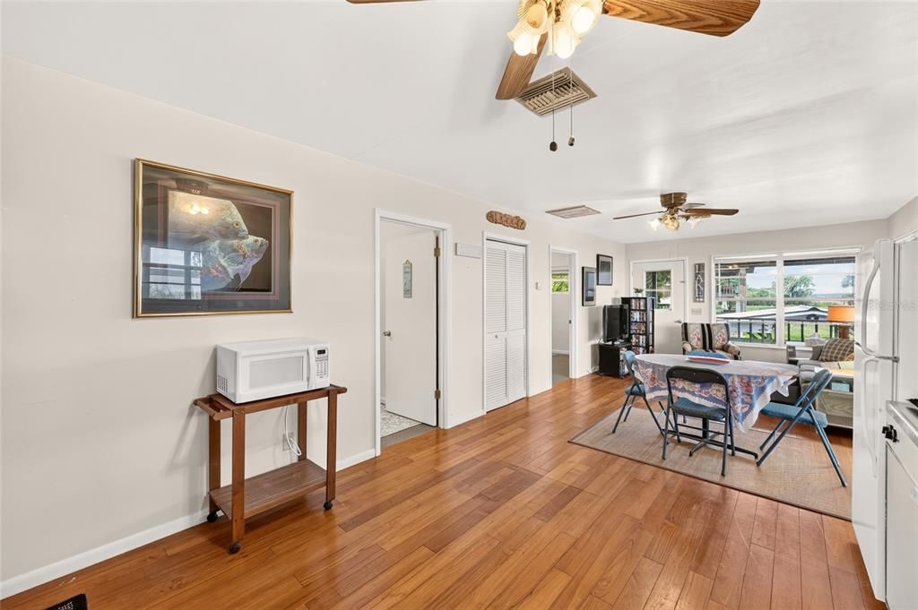 For Sale: $499,900 (4 beds, 3 baths, 1856 Square Feet)