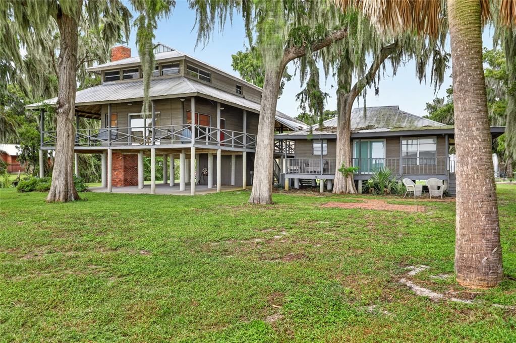 For Sale: $499,900 (4 beds, 3 baths, 1856 Square Feet)