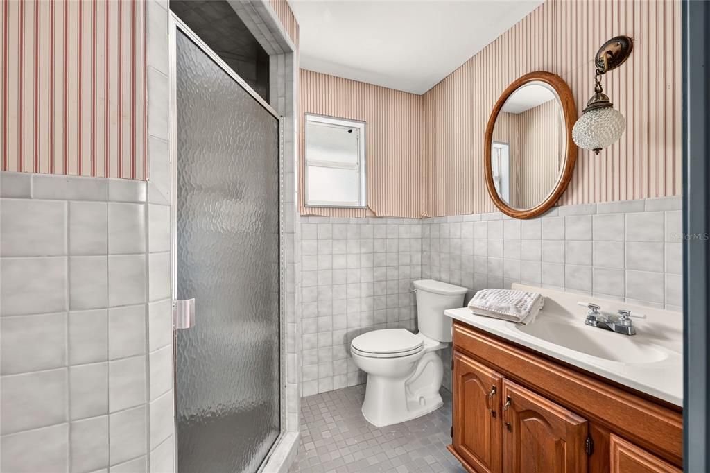 For Sale: $499,900 (4 beds, 3 baths, 1856 Square Feet)