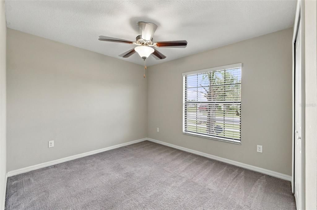 For Sale: $310,000 (4 beds, 2 baths, 1918 Square Feet)