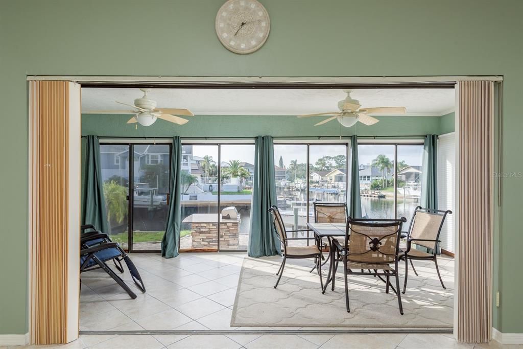 For Rent: $2,750 (2 beds, 2 baths, 1811 Square Feet)