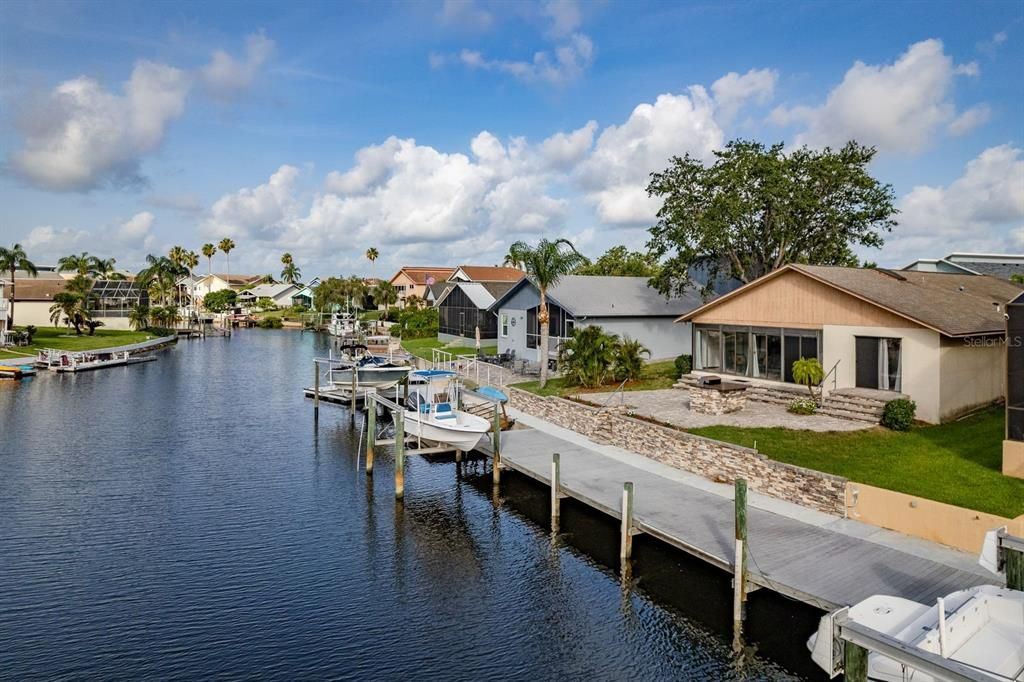 For Rent: $2,750 (2 beds, 2 baths, 1811 Square Feet)