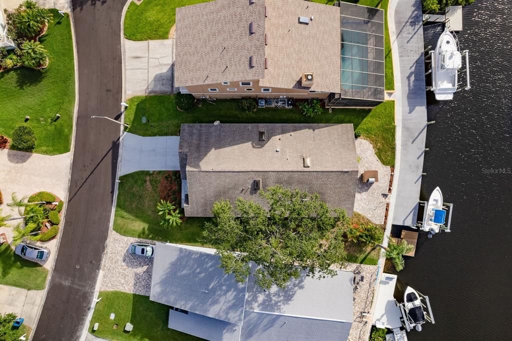 For Rent: $2,750 (2 beds, 2 baths, 1811 Square Feet)