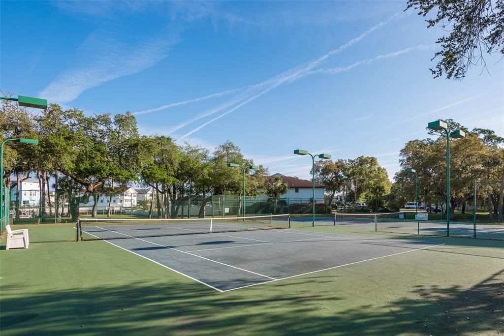For Rent: $2,750 (2 beds, 2 baths, 1811 Square Feet)