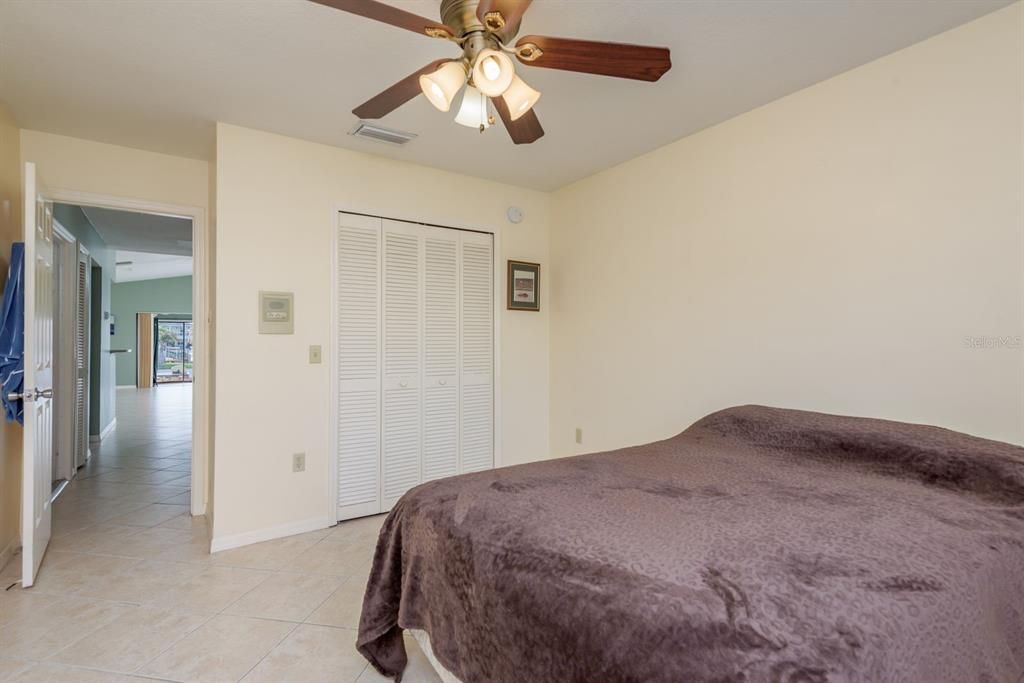 For Rent: $2,750 (2 beds, 2 baths, 1811 Square Feet)