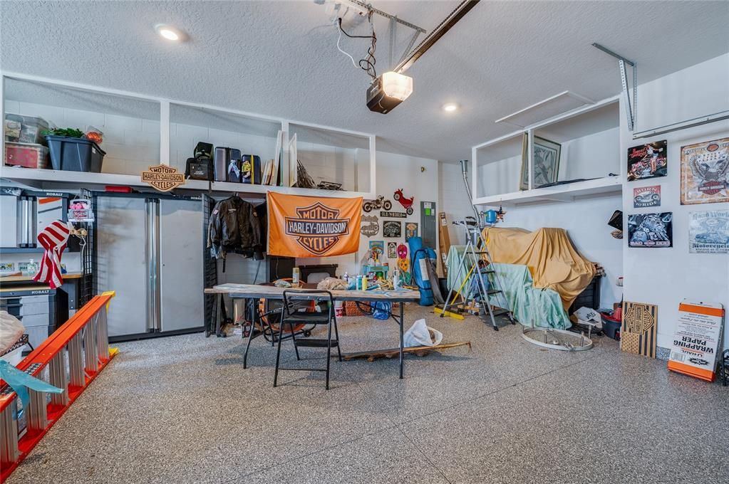 En Venta: $725,000 (3 camas, 3 baños, 2129 Pies cuadrados)