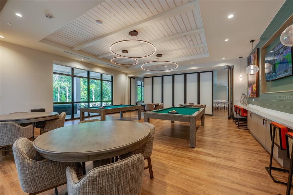 En Venta: $725,000 (3 camas, 3 baños, 2129 Pies cuadrados)
