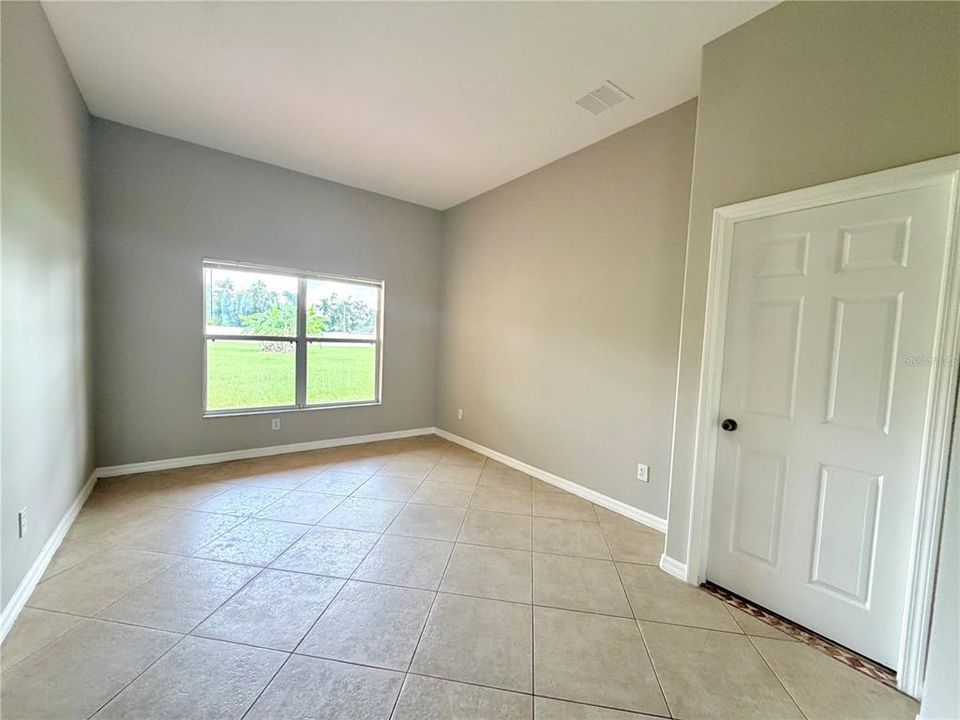 В аренду: $2,695 (4 спален, 3 ванн, 2472 Квадратных фут)