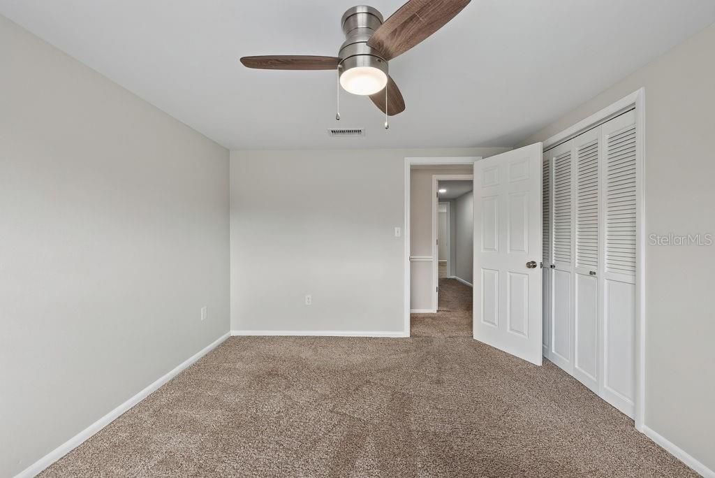 For Sale: $565,000 (5 beds, 3 baths, 2960 Square Feet)