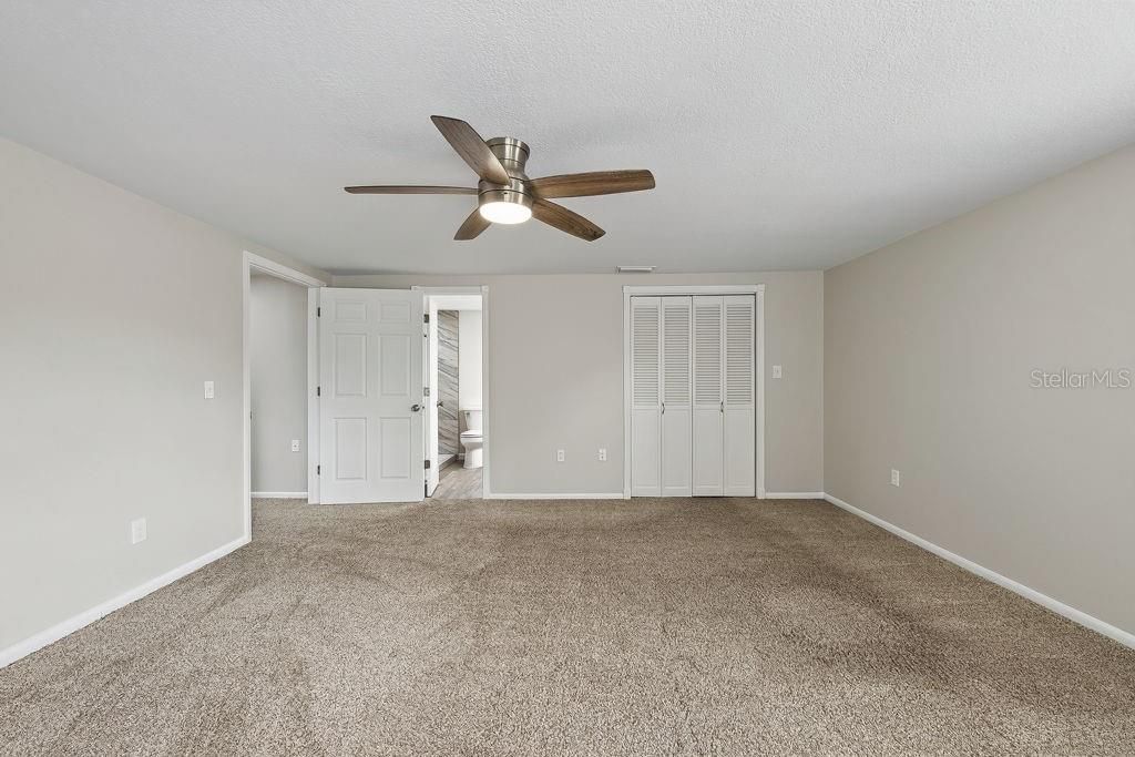 For Sale: $565,000 (5 beds, 3 baths, 2960 Square Feet)