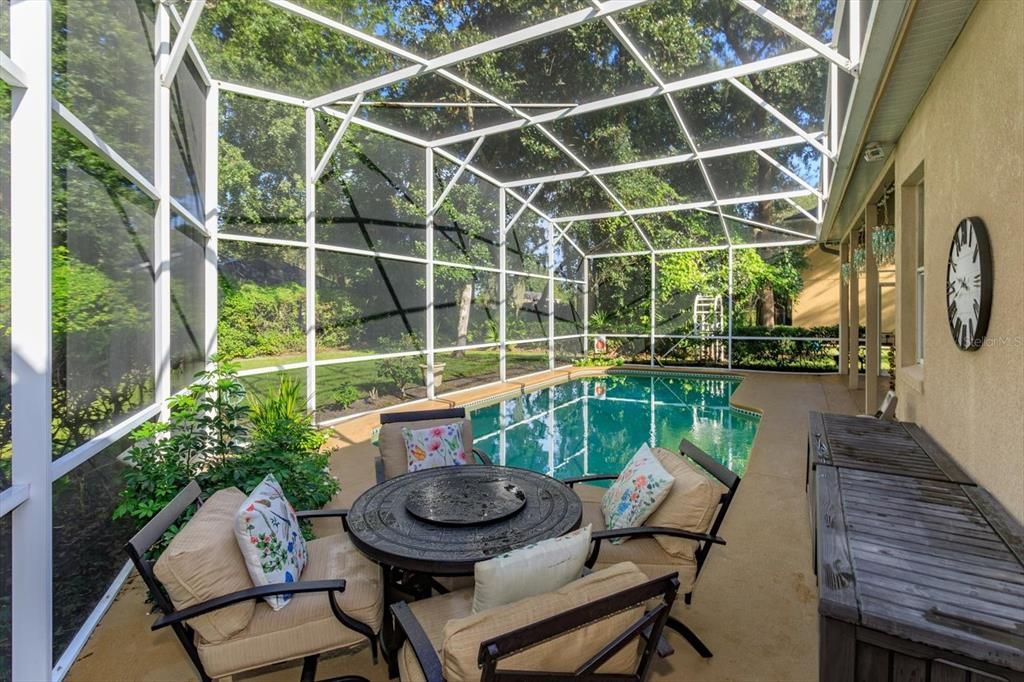 待售: $775,000 (4 贝兹, 3 浴室, 2737 平方英尺)
