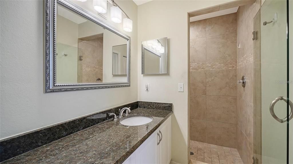 En Renta: $6,000 (2 camas, 2 baños, 1310 Pies cuadrados)