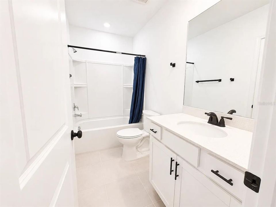 For Rent: $2,900 (3 beds, 2 baths, 1648 Square Feet)