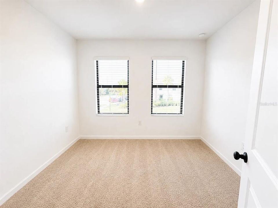 For Rent: $2,900 (3 beds, 2 baths, 1648 Square Feet)