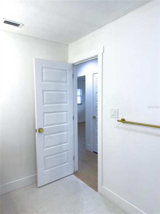 For Sale: $310,000 (3 beds, 2 baths, 1530 Square Feet)