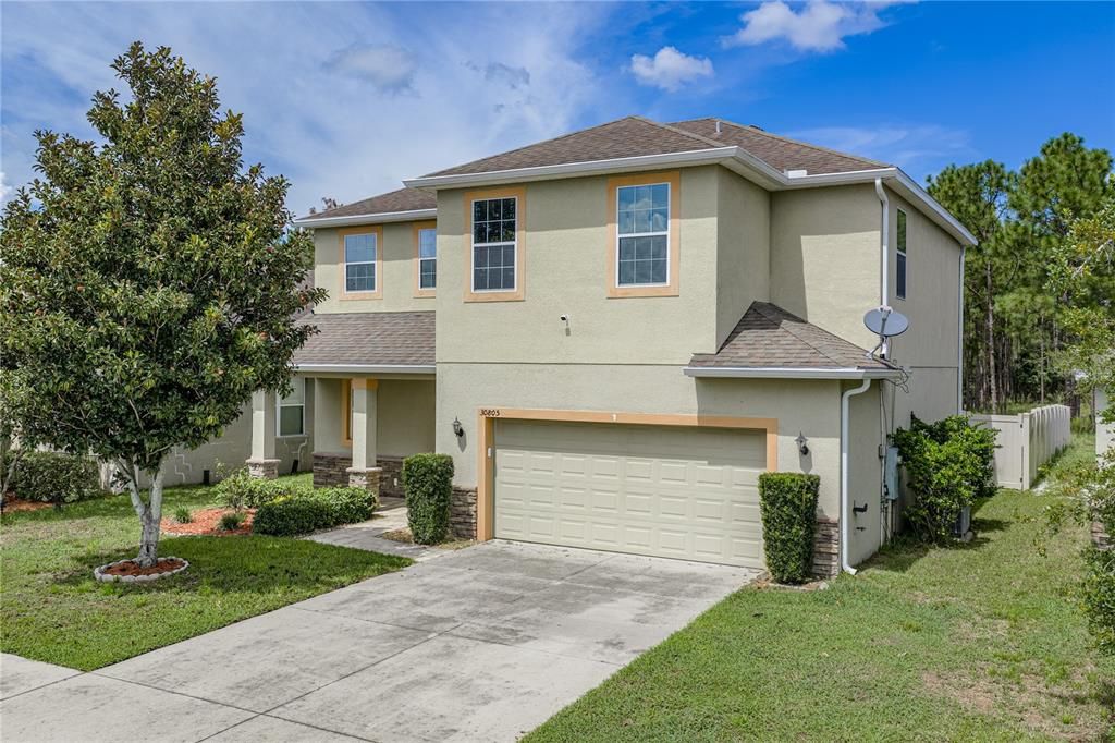 For Sale: $349,900 (4 beds, 3 baths, 2151 Square Feet)