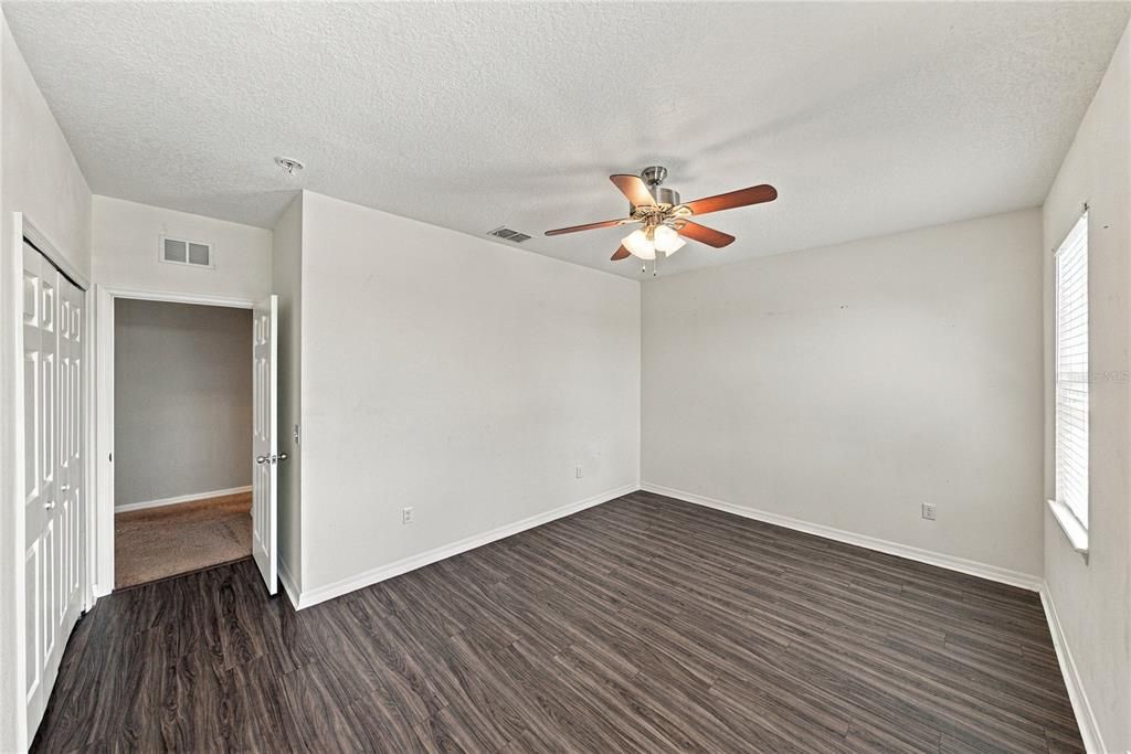 For Sale: $349,900 (4 beds, 3 baths, 2151 Square Feet)