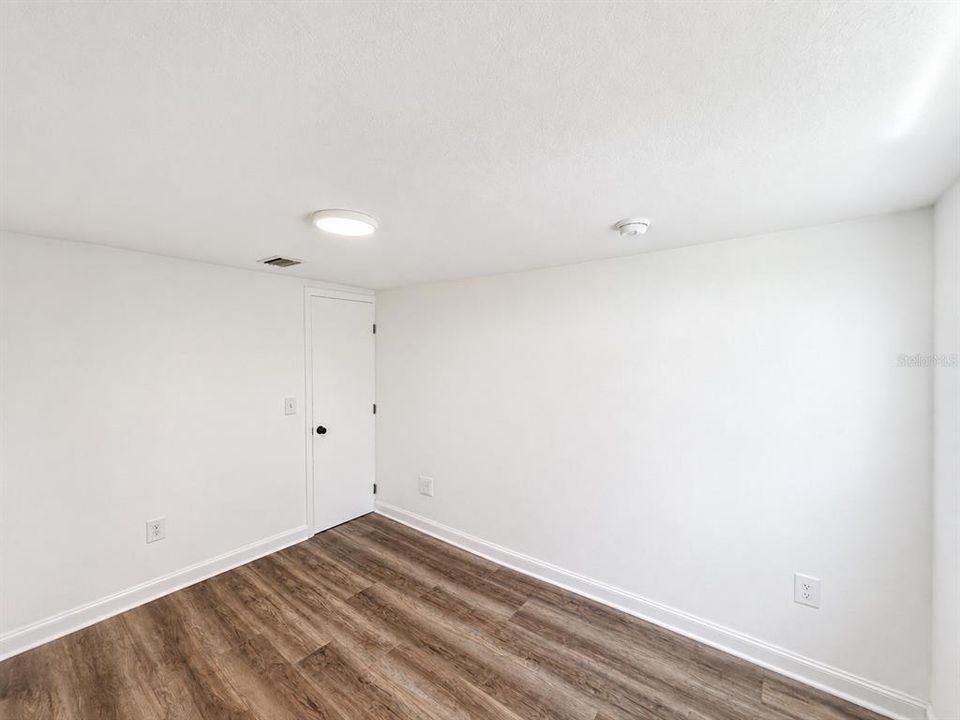 For Rent: $1,600 (2 beds, 1 baths, 669 Square Feet)