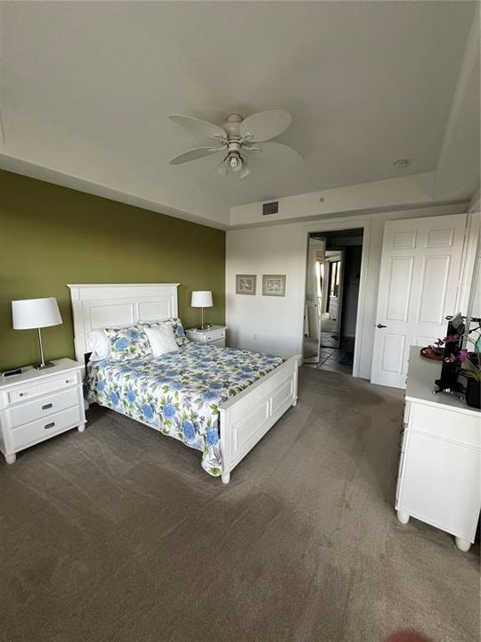 For Rent: $3,800 (3 beds, 2 baths, 1882 Square Feet)