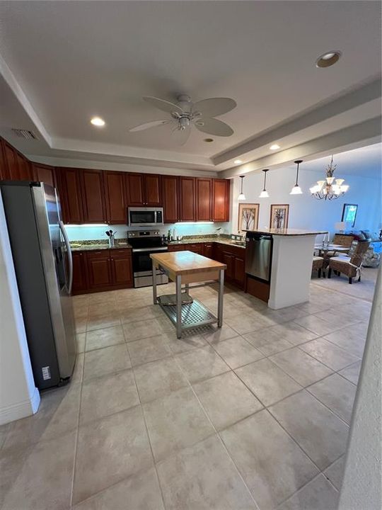 For Rent: $3,800 (3 beds, 2 baths, 1882 Square Feet)