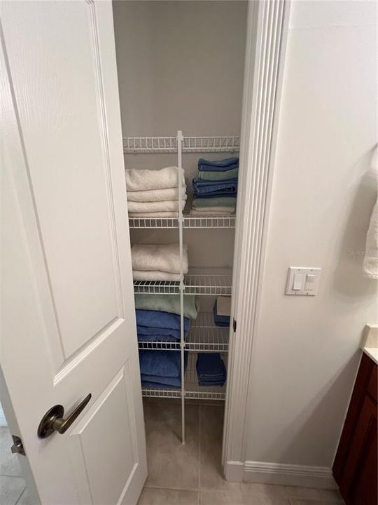 For Rent: $3,800 (3 beds, 2 baths, 1882 Square Feet)