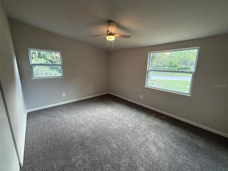 For Sale: $260,000 (3 beds, 2 baths, 1528 Square Feet)