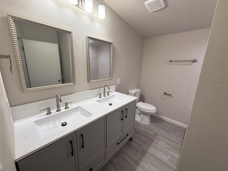 For Sale: $260,000 (3 beds, 2 baths, 1528 Square Feet)