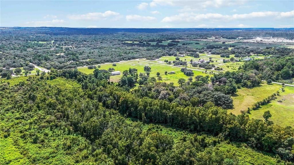 En Venta: $1,250,000 (9.36 acres)